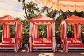 Coral Sands Inn & Cottages