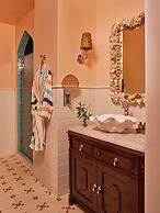Coral Sands Inn & Cottages