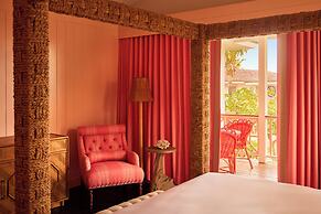 Coral Sands Inn & Cottages