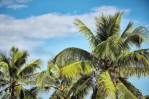 Abaco Beach Resort and Boat Harbour Marina