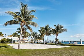 Abaco Beach Resort and Boat Harbour Marina