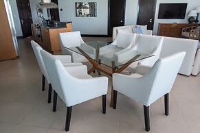 Abaco Beach Resort and Boat Harbour Marina