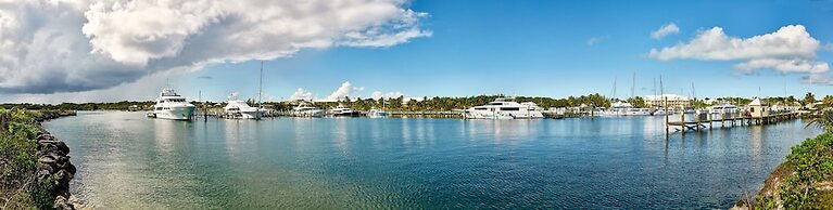 Abaco Beach Resort and Boat Harbour Marina