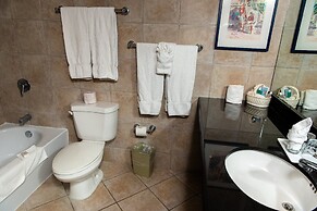 Abaco Beach Resort and Boat Harbour Marina