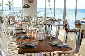 Abaco Beach Resort and Boat Harbour Marina