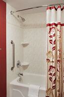 Courtyard by Marriott Niagara Falls