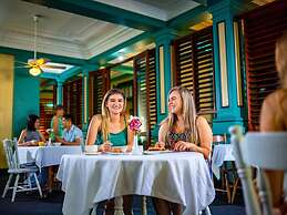 Hides Hotel Cairns