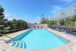 Holiday Inn Express Whitby by IHG