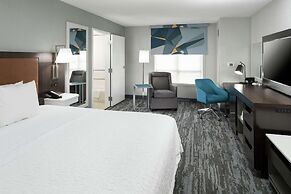 Hampton Inn & Suites Memphis-Beale Street