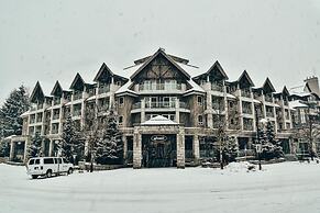 Summit Lodge Boutique Hotel