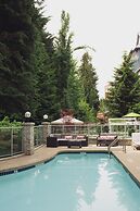Summit Lodge Boutique Hotel