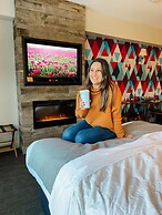 Summit Lodge Boutique Hotel