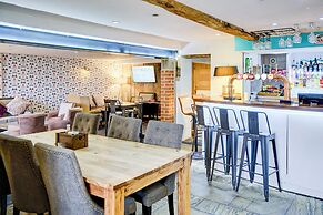 The Warwick Hotel by Colombo Edition