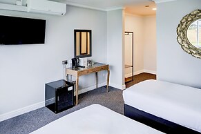 The Warwick Hotel by Colombo Edition