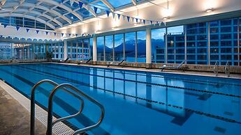 Auberge Vancouver Hotel