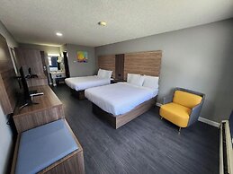 Super 8 by Wyndham Hayward WI