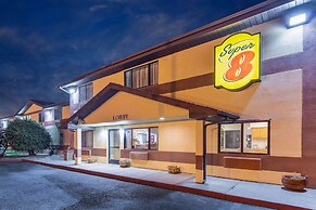 Super 8 by Wyndham Pendleton