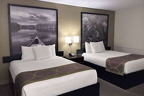 Super 8 by Wyndham Guelph