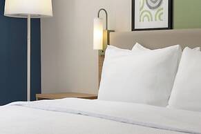 Spark By Hilton Woodstock