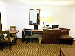Super 8 by Wyndham Hinton