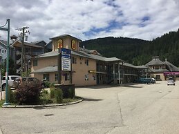 Super 8 by Wyndham Sicamous