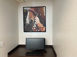Super 8 by Wyndham Calgary Shawnessy Area
