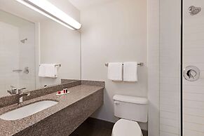 Super 8 by Wyndham Calgary Shawnessy Area