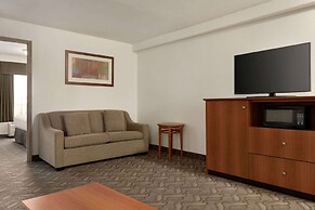 Super 8 by Wyndham Calgary Shawnessy Area