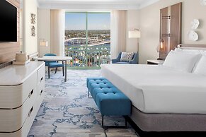 The Royal at Atlantis