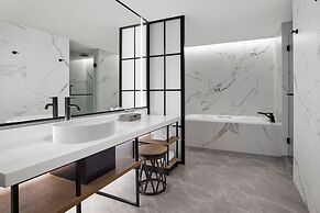 Sheraton Chengdu Lido Hotel
