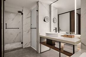 Sheraton Chengdu Lido Hotel