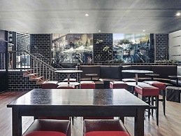 Mercure Sydney