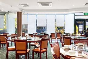Cosmo Apartment Hotel
