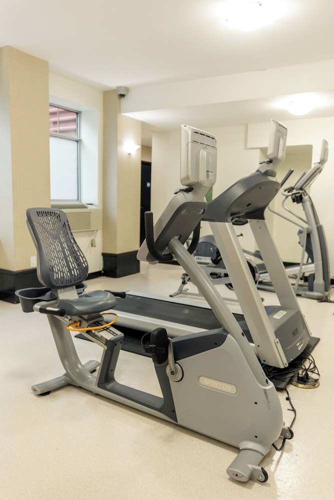 The Lord Nelson Hotel & Suites