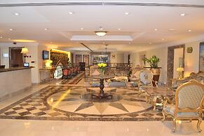 Sheraton Khalidiya Hotel