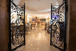 Sheraton Khalidiya Hotel