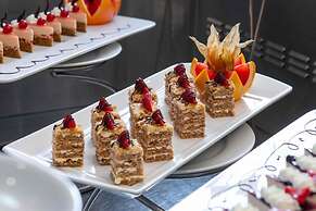 Sheraton Khalidiya Hotel