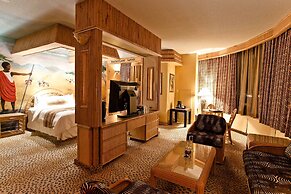 Fantasyland Hotel