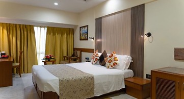 The Emerald Hotel & Executive Apartments