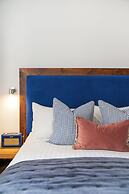 Berkeley Square Hotel