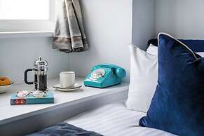 Berkeley Square Hotel