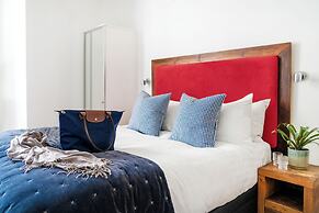 Berkeley Square Hotel