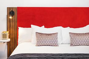 Berkeley Square Hotel