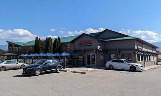 Days Inn & Conference Centre by Wyndham Penticton
