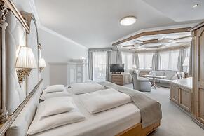 Hotel Trofana Royal