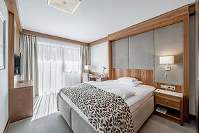 Hotel Trofana Royal