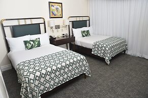 The Courtleigh Hotel and Suites