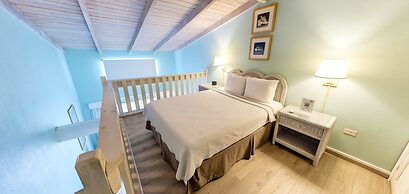 Trade Winds Hotel