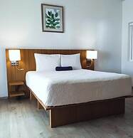 Trade Winds Hotel