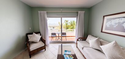 Trade Winds Hotel